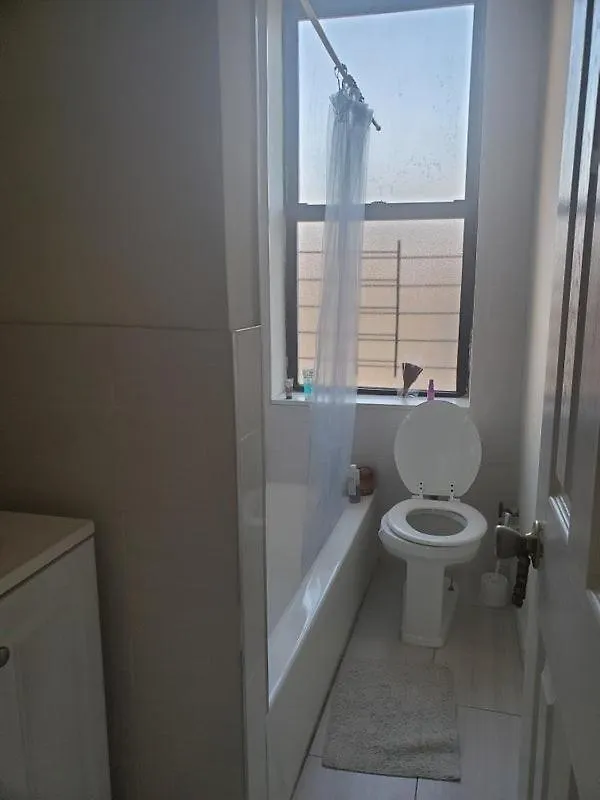 South Bronx Apartment 10 Mins From Manhattan New York 0*,